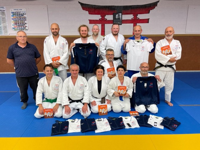 Image de l'actu 'Partenariat de la C.R.A.M. pour la section du Jujitsu'